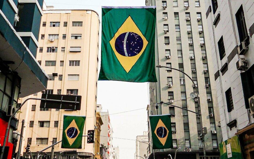 Brasil investe pouco e crescerá cada vez menos